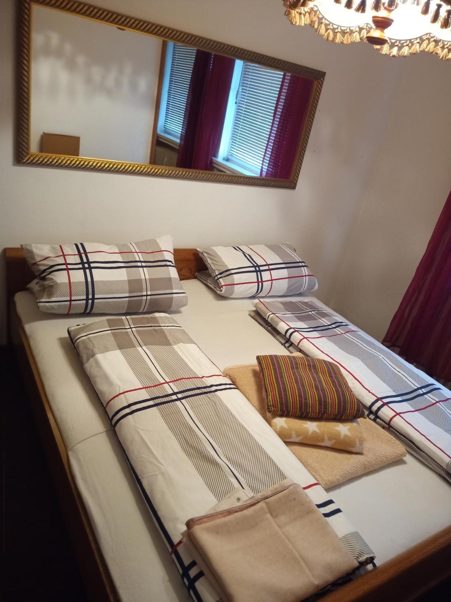Ferienwohnung Merlina Wlan-Wandern-Radfahren-Motoradurlaub ブラウンラーゲ エクステリア 写真